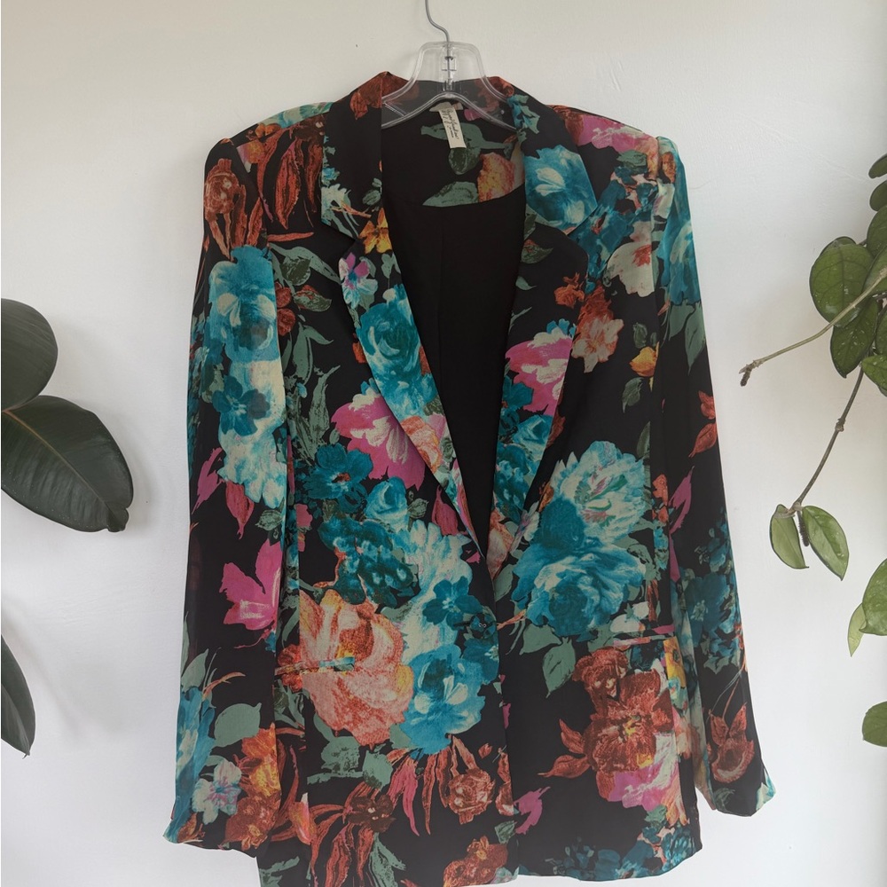 Vibrant Floral Women's Blazer